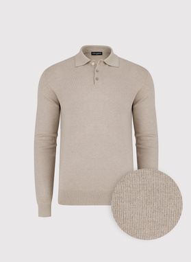 Beżowy sweter z kołnierzykiem polo