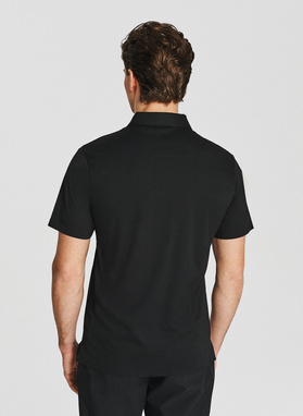 Czarny t-shirt polo