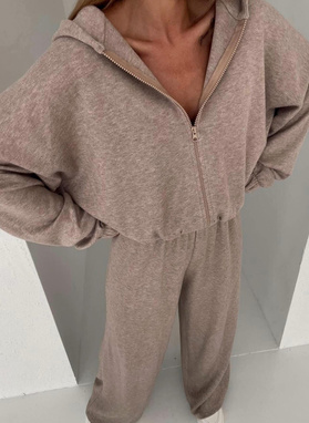 Mokka gładki komplet damski z wełną