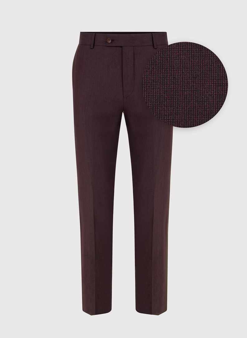 Dwuczęściowy garnitur męski w kolorze burgundowym