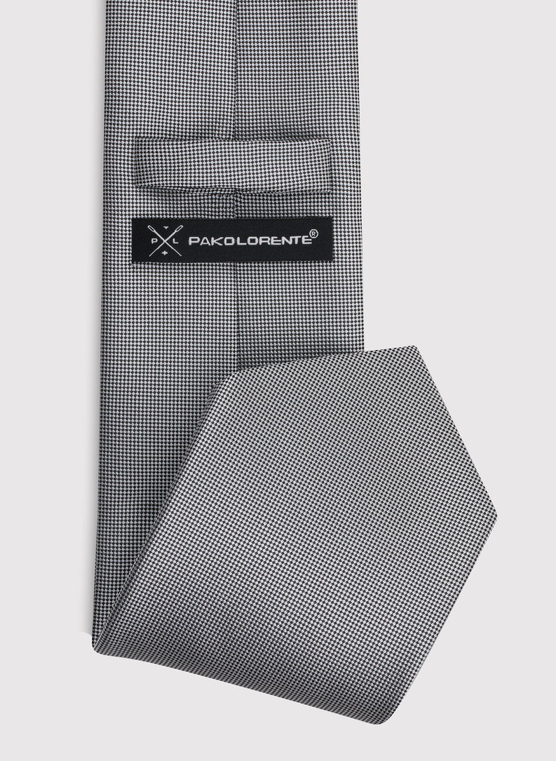 Szary krawat męski w kratkę