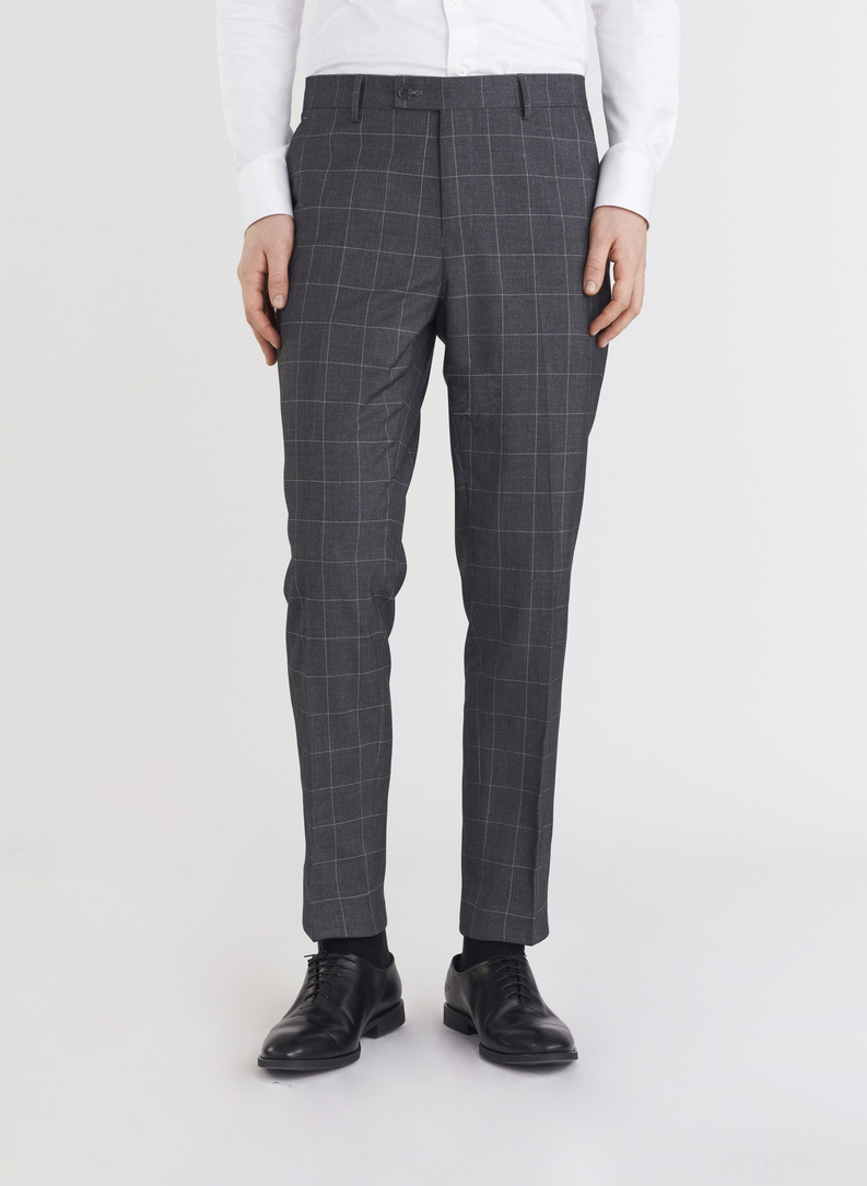 Dwuczęściowy szary dwurzędowy garnitur