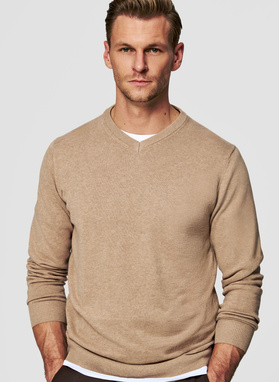 Beżowy sweter męski z dekoltem w serek 