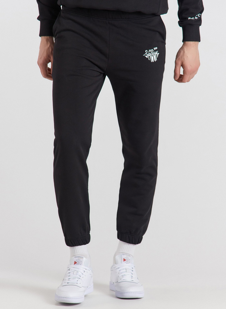 Czarne spodnie dresowe oversize C21SF-WD-002-C