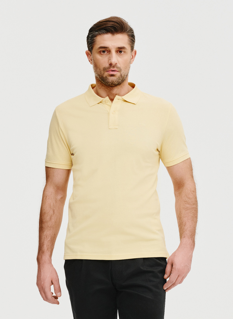 Gładki t-shirt polo w żółtym kolorze