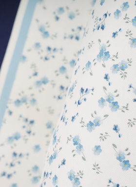 Biała poszetka męska w kwiatki