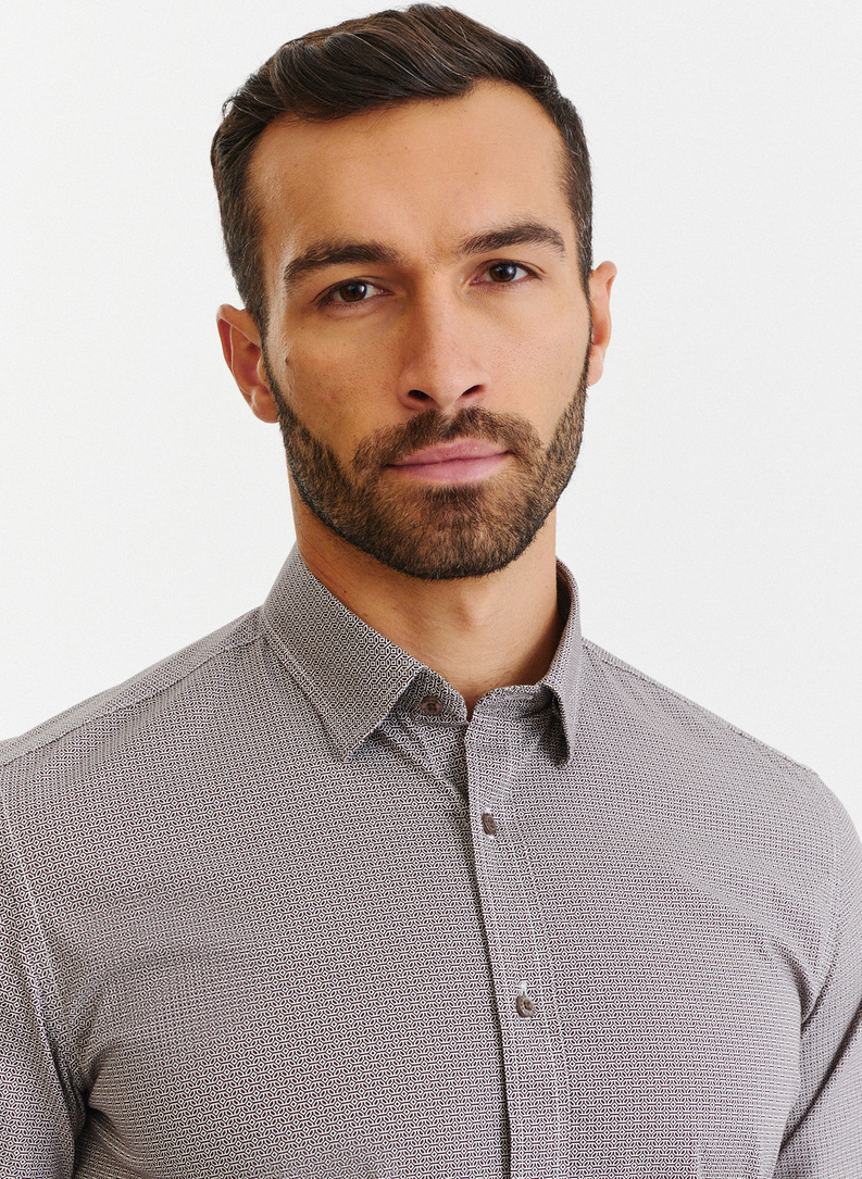Brązowa koszula męska w mikrowzór 