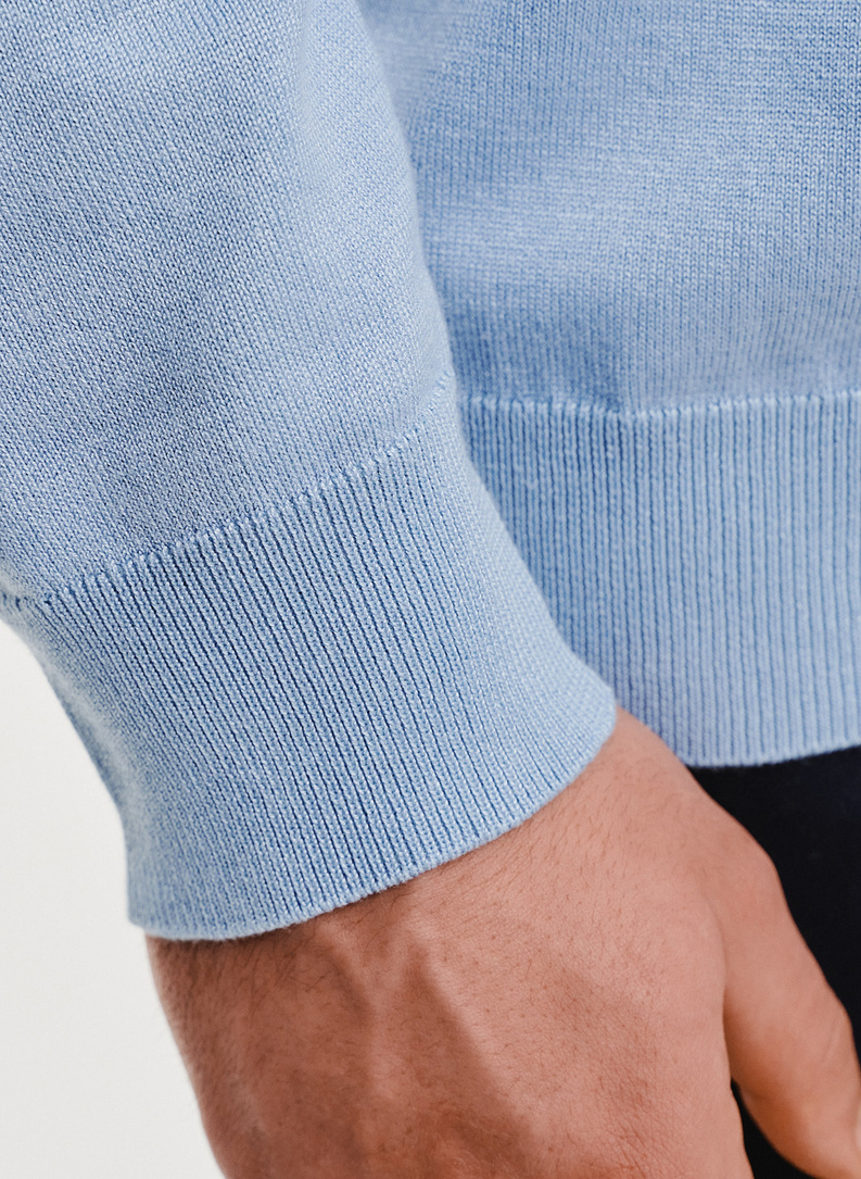 Niebieski sweter męski o-neck