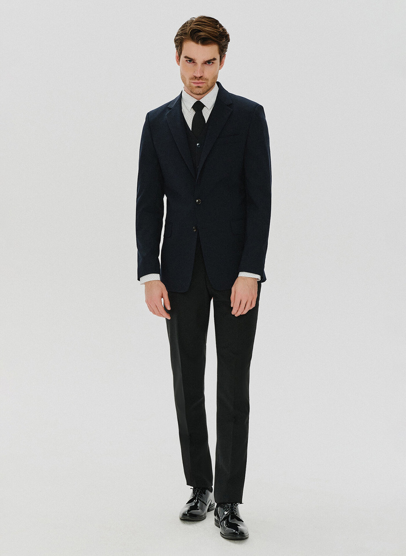 Czarne spodnie smokingowe