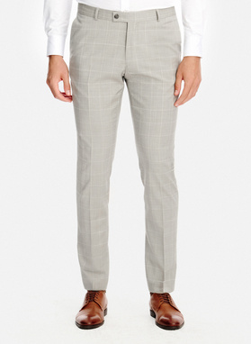 Ślubny garnitur męski w kratkę