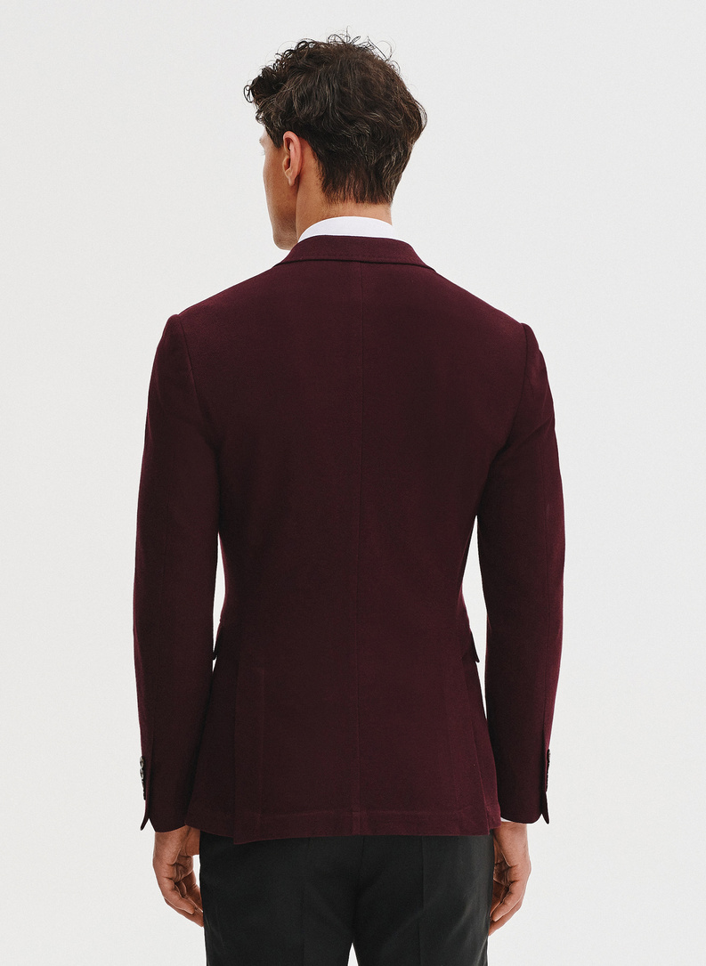 Dzianinowa marynarka w kolorze bordowym