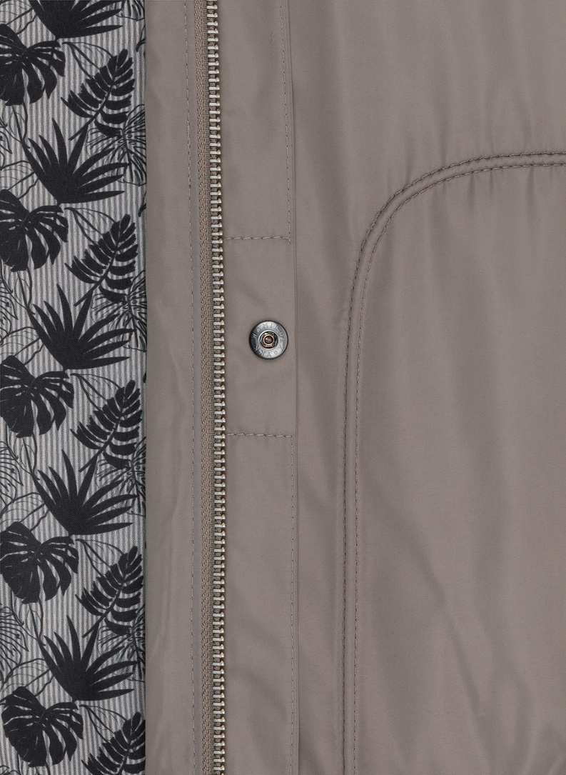 Jasnobrązowa krótka kurtka męska