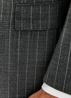 Wełniana marynarka garniturowa w prążek