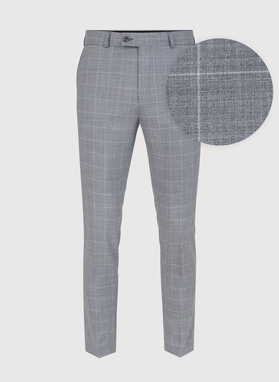 Szary garnitur męski z wełny