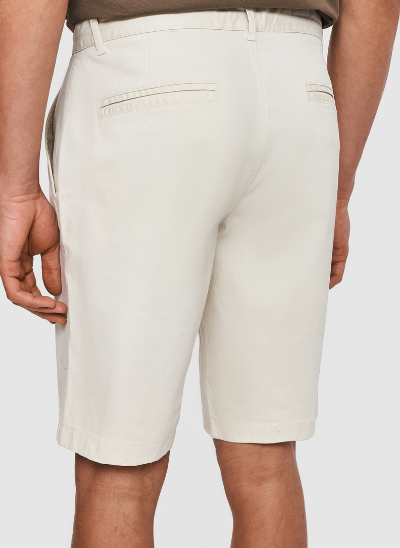 Jasnobeżowe szorty męskie