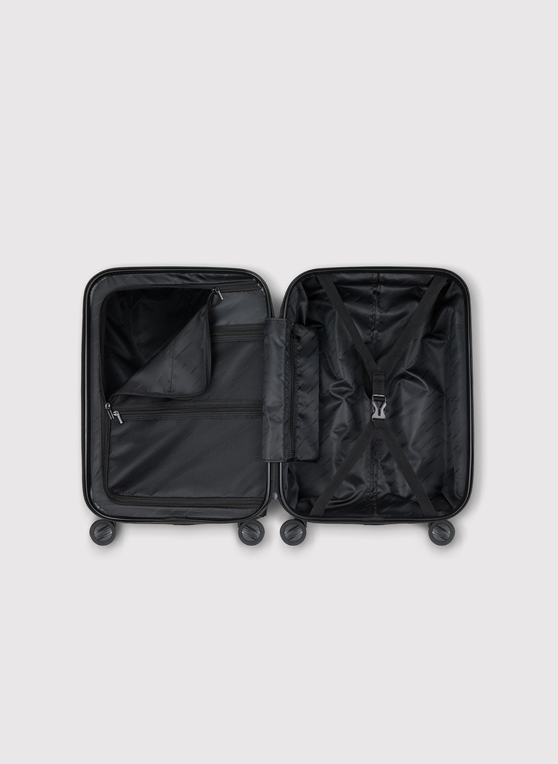 Komplet czarnych walizek