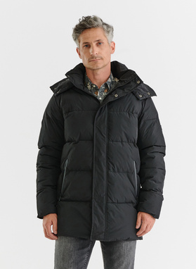 Czarna zimowa kurtka męska