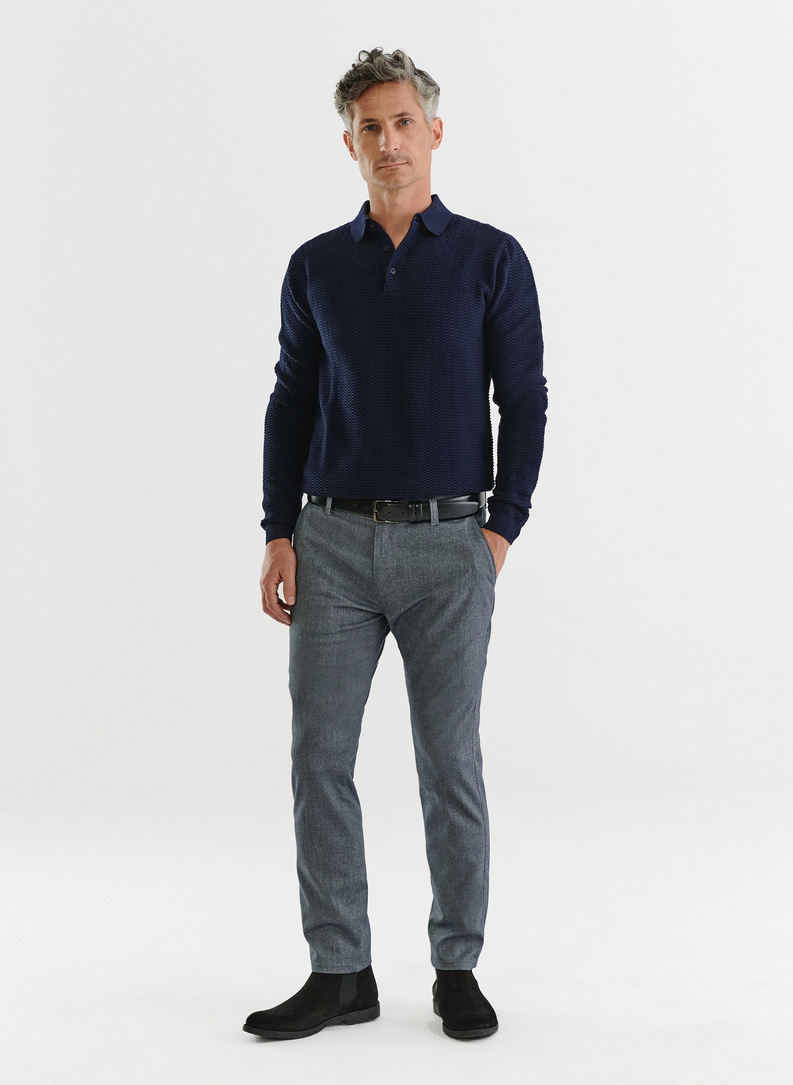 Bawełniany sweter polo w kolorze granatowym