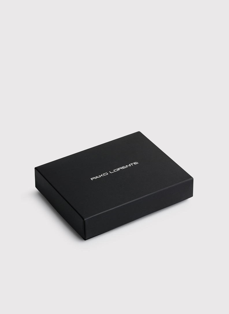 Klasyczny skórzany portfel męski 