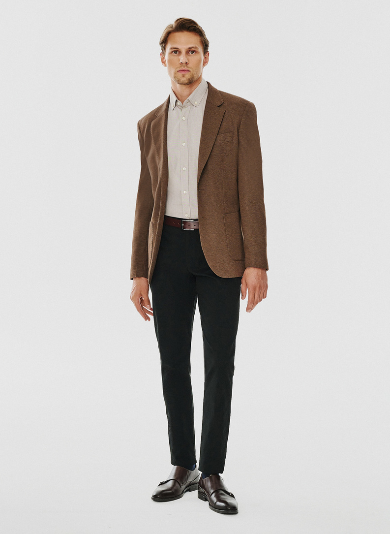 Brązowa marynarka męska