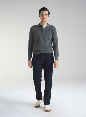 Szary sweter męski z kołnierzykiem