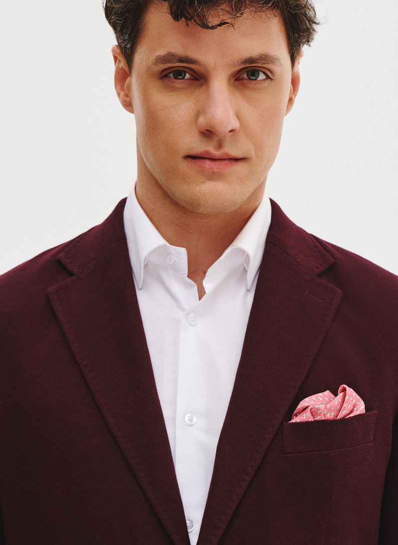 Dzianinowa marynarka w kolorze bordowym