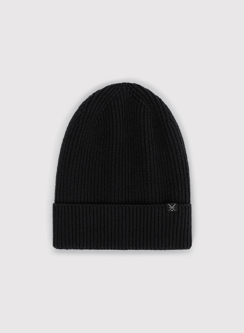 Bawełniana czapka w kolorze czarnym