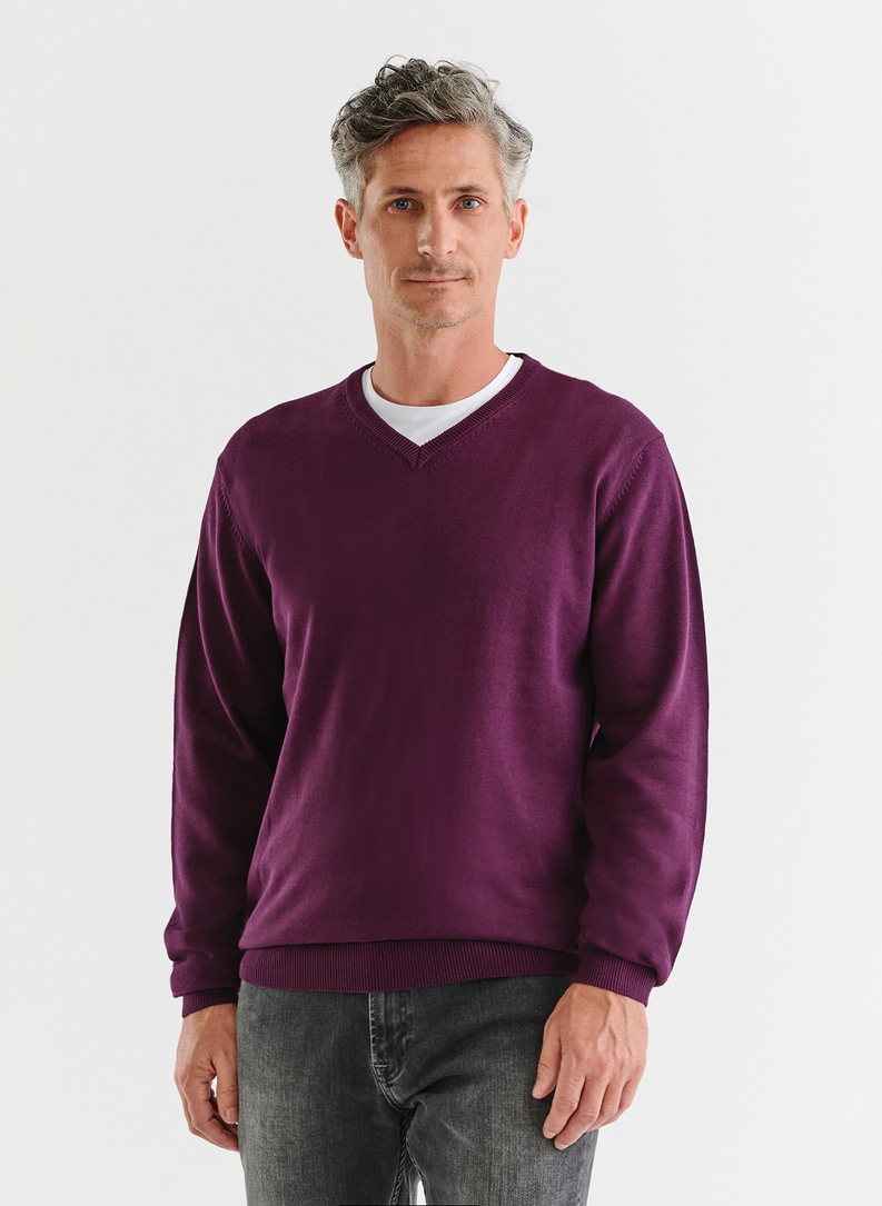 Fioletowy gładki sweter męski z dekoltem w serek